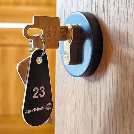 & S8 Hotel 4*