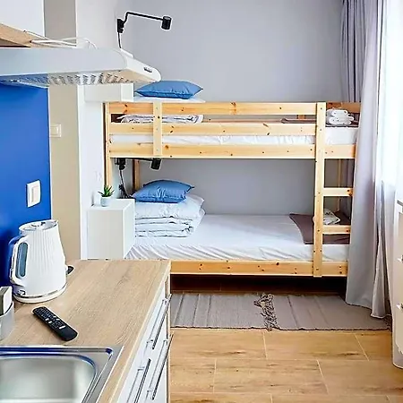& S8 Hotel